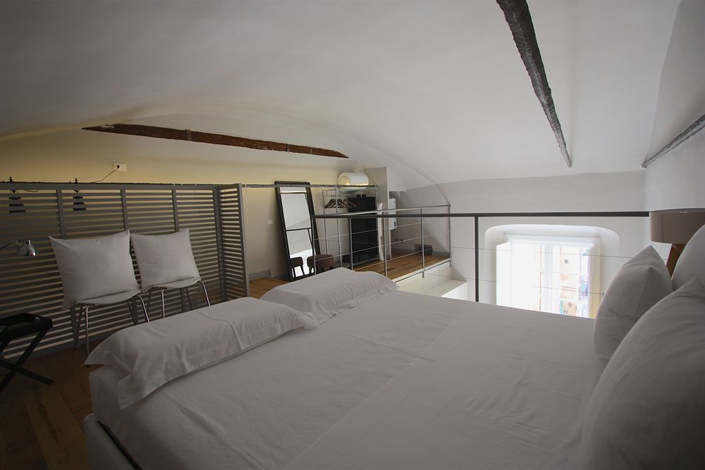 Palazzo Cambiaso Albergo Etico Genova ภายนอก รูปภาพ