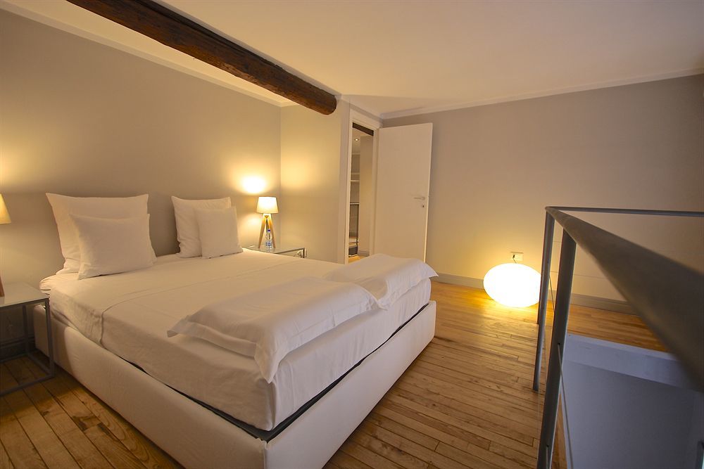Palazzo Cambiaso Albergo Etico Genova ภายนอก รูปภาพ